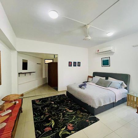 Kk Jungle Hideaway Lovely Apartment 5 Mins Walk To Town Kota Kinabalu Exterior photo