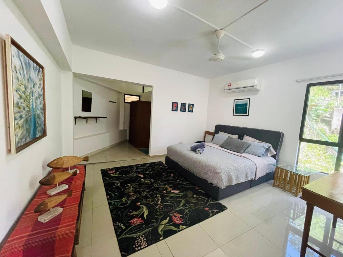 Kk Jungle Hideaway Lovely Apartment 5 Mins Walk To Town Kota Kinabalu Exterior photo