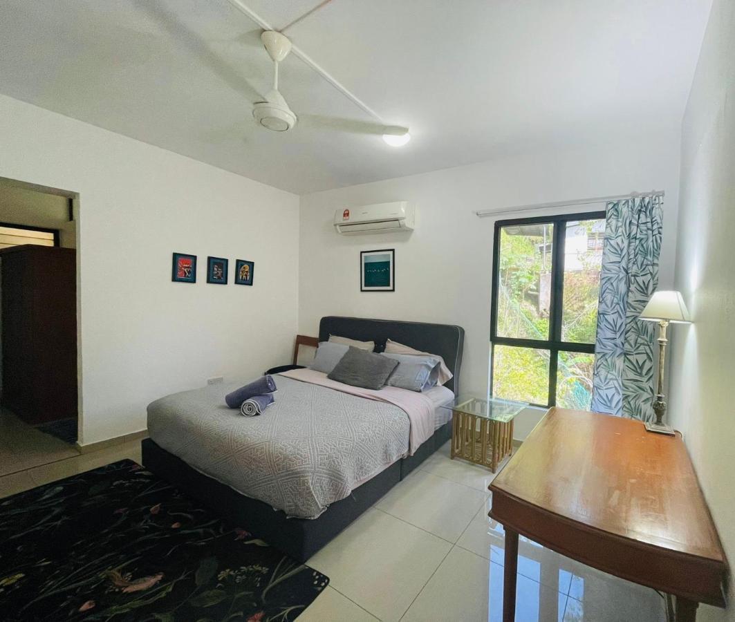 Kk Jungle Hideaway Lovely Apartment 5 Mins Walk To Town Kota Kinabalu Exterior photo